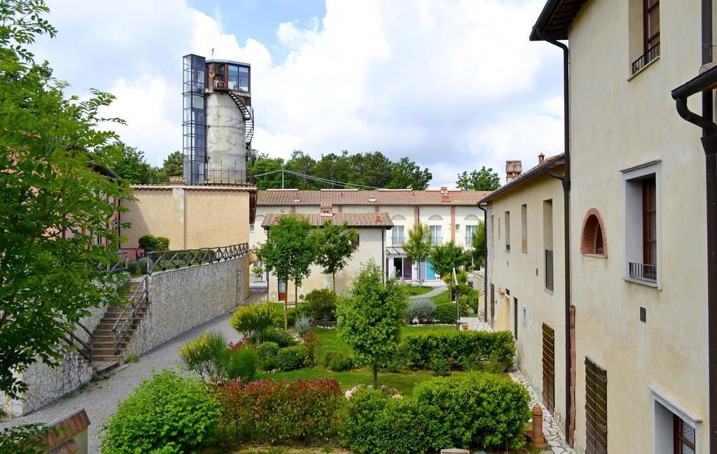 Tuscany Country Apartments Ґамбассі-Терме Екстер'єр фото