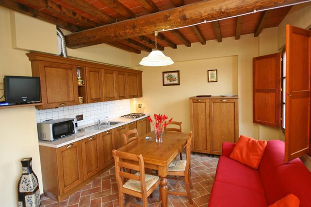Tuscany Country Apartments Ґамбассі-Терме Екстер'єр фото