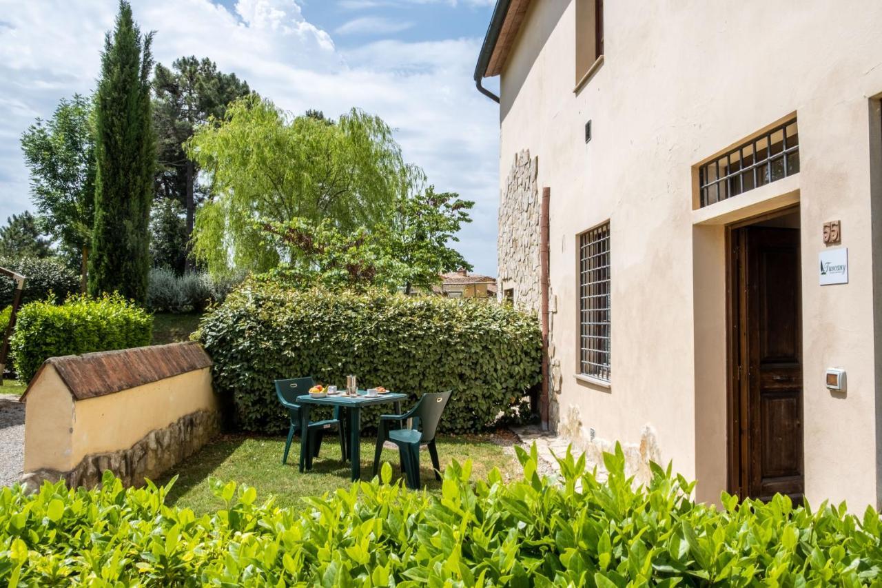 Tuscany Country Apartments Ґамбассі-Терме Екстер'єр фото