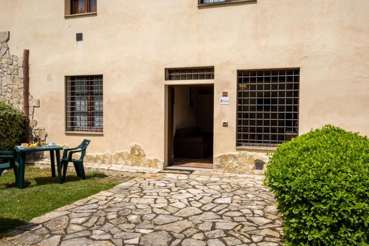 Tuscany Country Apartments Ґамбассі-Терме Екстер'єр фото