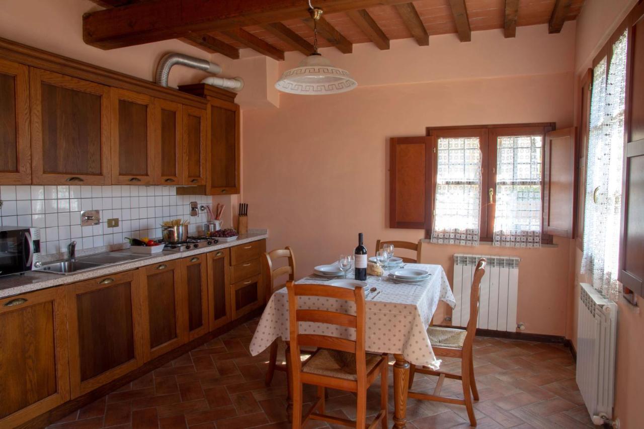 Tuscany Country Apartments Ґамбассі-Терме Екстер'єр фото
