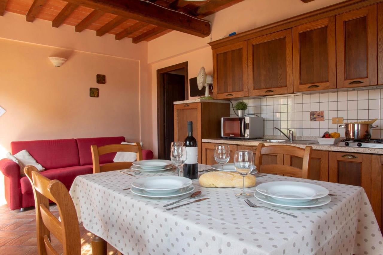 Tuscany Country Apartments Ґамбассі-Терме Екстер'єр фото